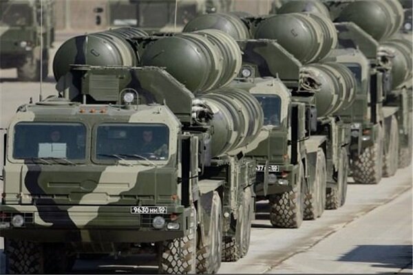 S-500 air defense weapons
